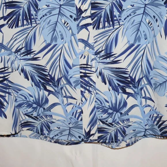 Cotton & Co. Blue Tropical Botanical & Palm Leaf Button Up Shirt. XL. NWOT. - Picture 8 of 13